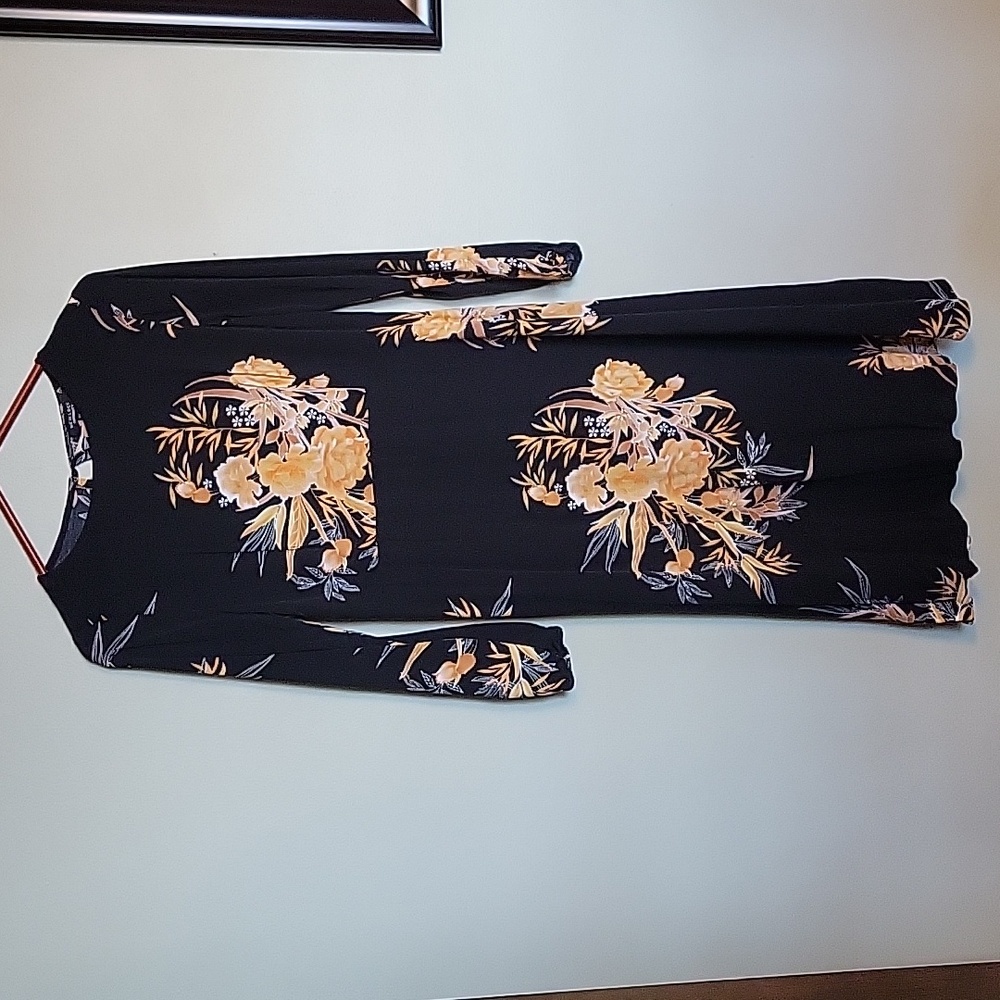 Maternity Small Size 4 Dress long sleeve floral